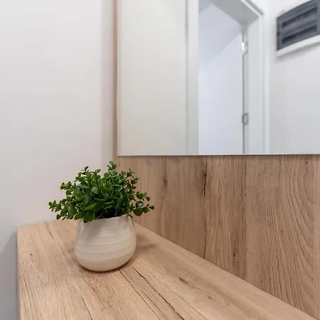 Apartment Freya 14 *