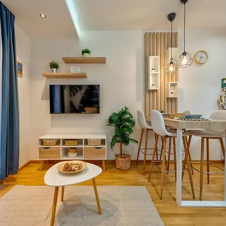 Apartment Freya 14 *